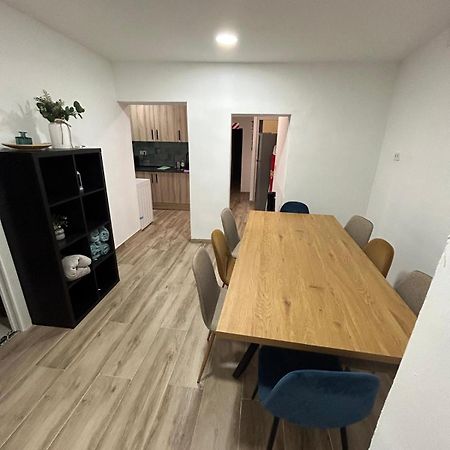 Apartamento Recien Reformado Con 5 Habitaciones Y 3 Banos Madrid Dış mekan fotoğraf