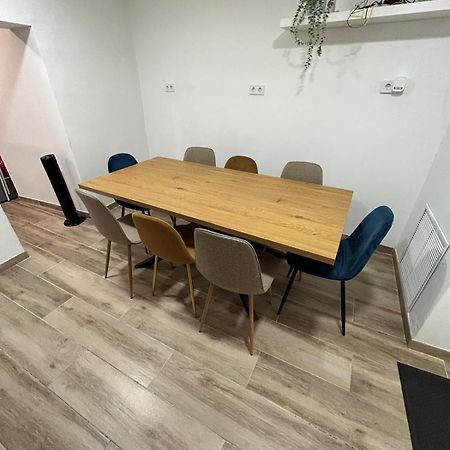 Apartamento Recien Reformado Con 5 Habitaciones Y 3 Banos Madrid Dış mekan fotoğraf