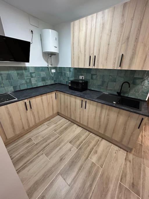 Apartamento Recien Reformado Con 5 Habitaciones Y 3 Banos Madrid Dış mekan fotoğraf